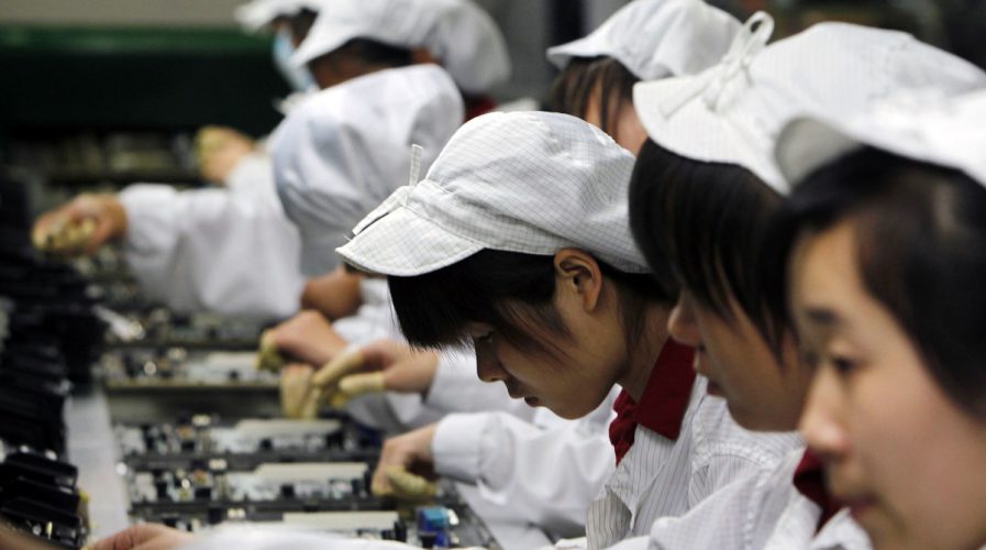 apple iphones china factory workers