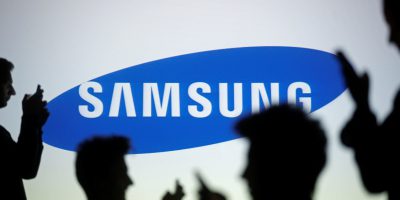 The slump in the PC and smartphone market drags Samsung to its lowest quarterly profit in 8 years