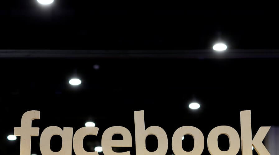 Facebook news in Australia goes dark