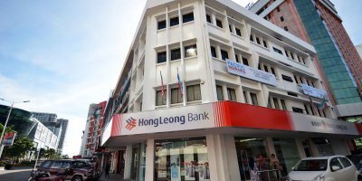Hong Leong Bank adopted Industry 4.0 technologies to improve its customer service experience. Source: Shutterstock