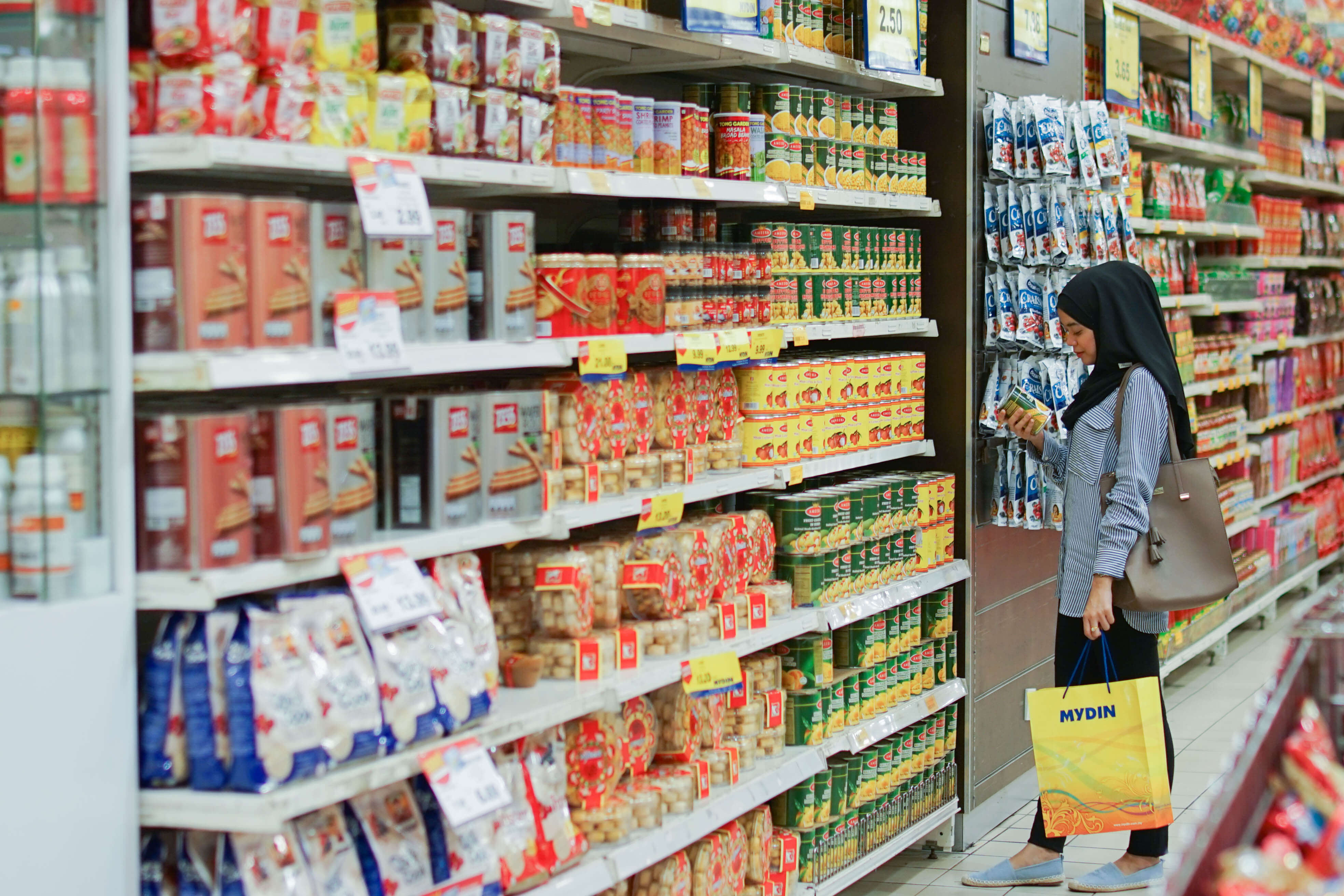 Supermarkets need to use data to make smart decisions. Source: Mydin
