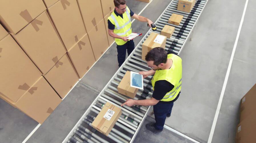 Here's how logistics companies gain from digital twins. Source: Shutterstock