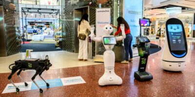 Powered by Huawei Thailand infrastructure, 5G robots welcome visitors to a shopping mall in Bangkok , as sectors of the economy reopen