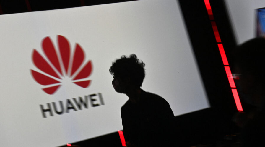 Greenlight for Huawei, SMIC to buy goods and tech despite being on the US trade blacklist
