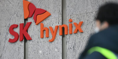 The US allows SK Hynix a year of access to chip equipment for factories in China