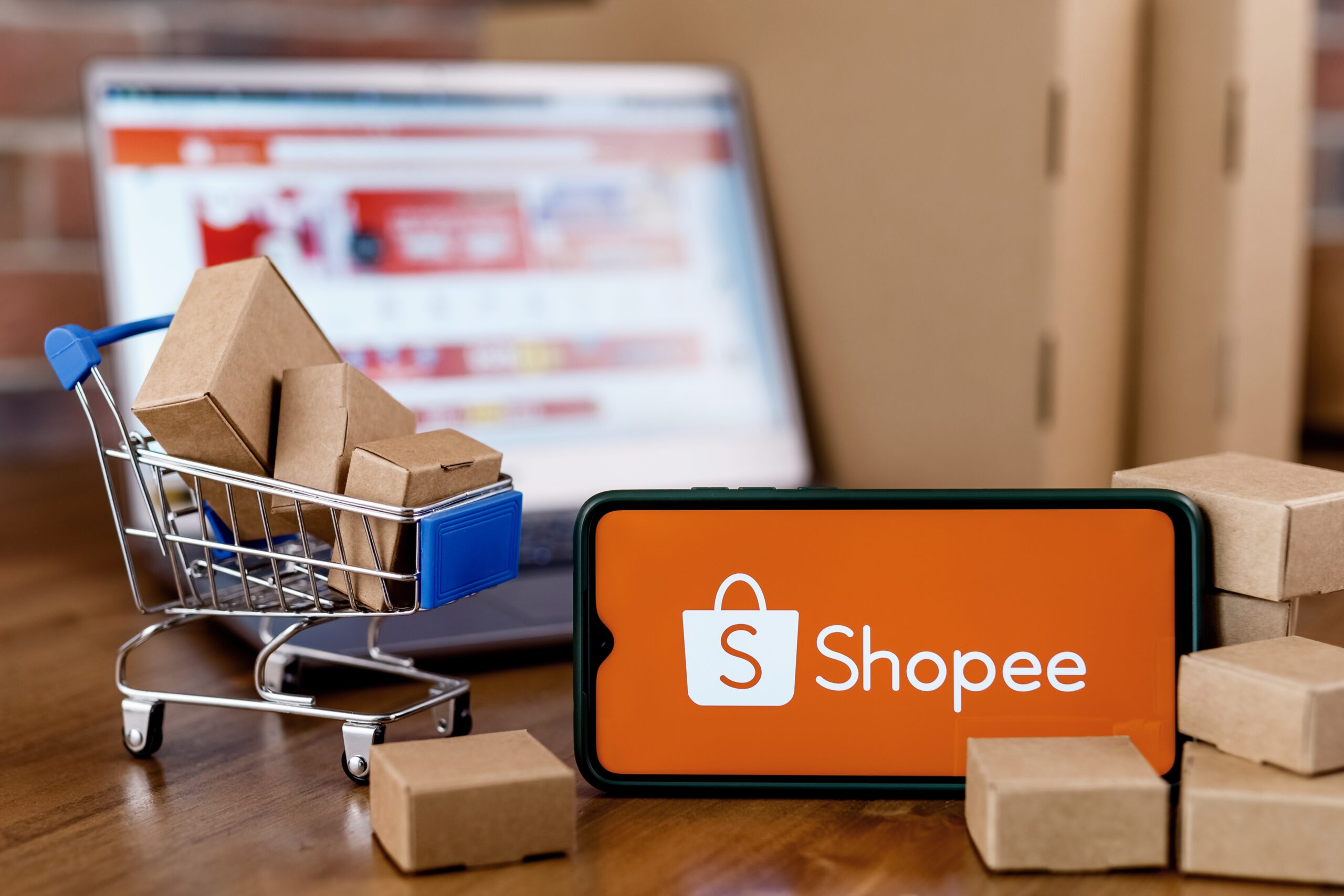 Shopee Confirms It Required Laid-Off Workers to Compensate for Computer  Damage - Pandaily