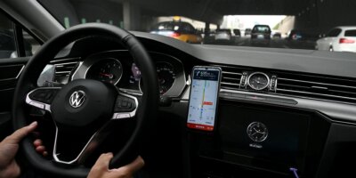 China is launching a state-owned ride-hailing platform -- after lifting the 18-month ban on Didi