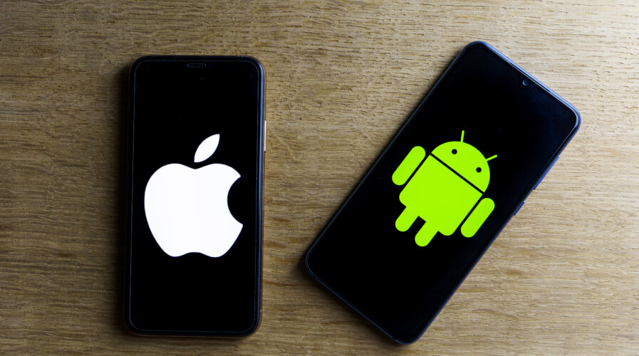 Is It more worthwhile to pursue an Android or iOS app development course?