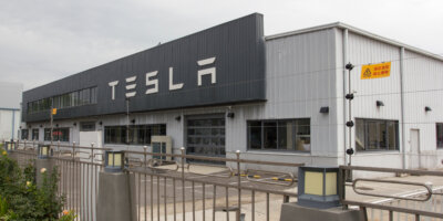 Tesla is planning another mega factory in Shanghai amidst worsening tension US-China tension