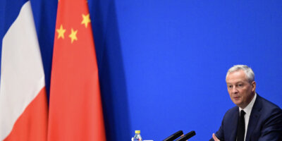 China and Russia are illegally obtaining advanced chip tech from France.