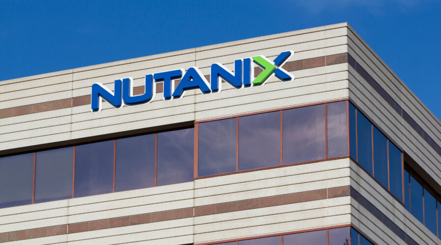 Organizations can have better data control for AI with Nutanix.
