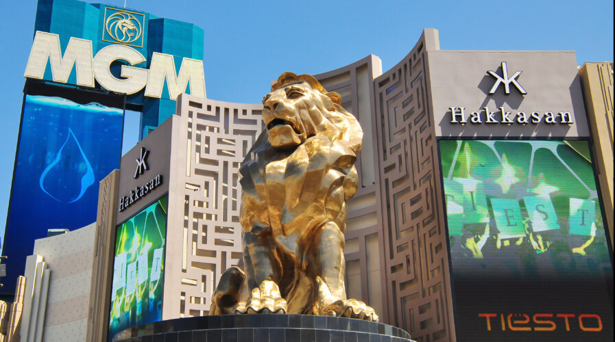 MGM gone offline? Las Vegas casinos hacked.