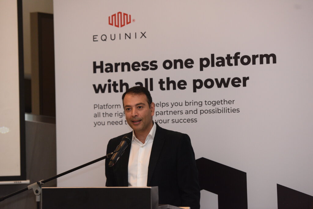 Ts. Mahadhir Aziz, CEO of MDEC, highlighting Malaysia’s determination to accelerate digitalization during the Equinix media roundtable.