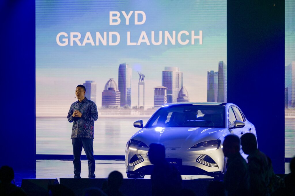 BYD meluncurkan kendaraan inovatif di Indonesia - tapi apakah itu cukup untuk menarik perhatian banyak orang?