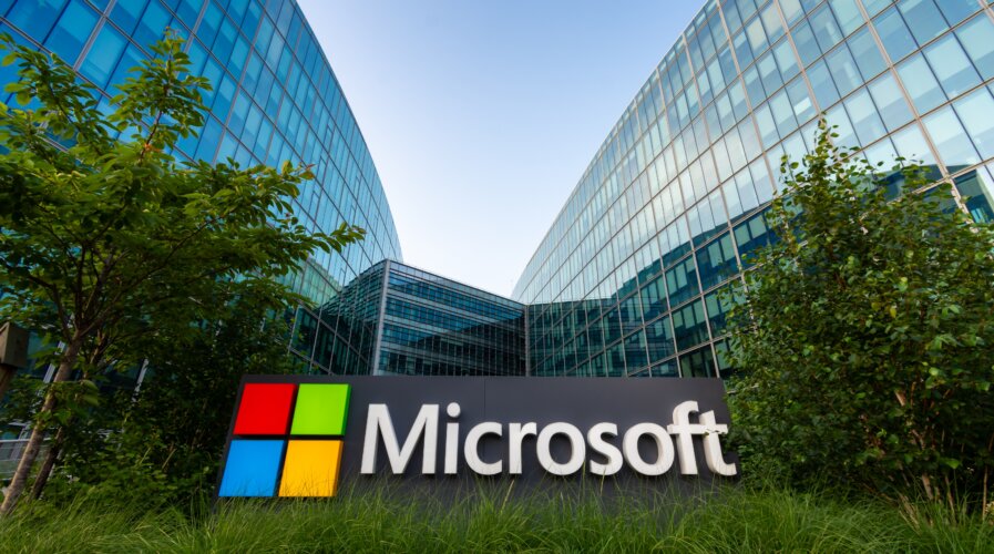 Microsoft unveils security breach by Midnight Blizzard cybergroup.